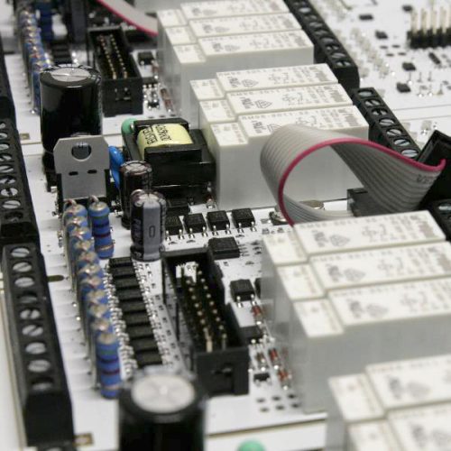 BaZeKo - montaż THT